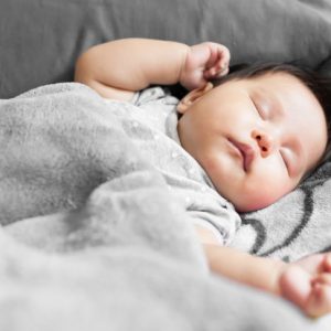 I principali consigli per la sicurezza del sonno dei bambini